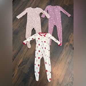 KYTE BUNDLE OF THREE GIRLS ZIPPERED FOOTIES Size 18-24 Months